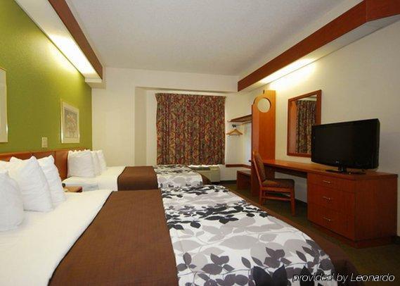 Sleep Inn & Suites Orlando International Airport Номер фото